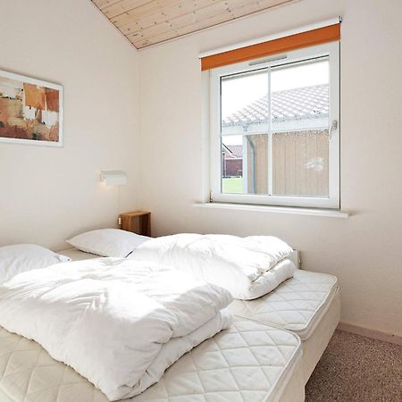 6 Person Holiday Home On A Holiday Park In Gr Sten Gråsten Екстериор снимка
